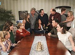 Scenki z życia: 3x01 „Settlement Pacifier Attic Unsyncing” - zdjęcia promocyjne