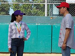 Fresh Off the Boat: 4x06 „A League of Her Own” - zdjęcia promocyjne