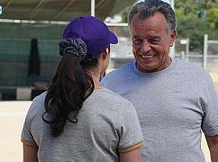Fresh Off the Boat: 4x06 „A League of Her Own” - zdjęcia promocyjne