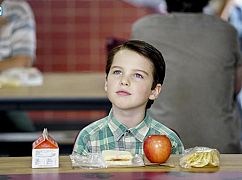 Young Sheldon: 1x02 „Rockets, Communists, and the Dewey Decimal System” - zdjęcia promocyjne