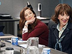 Great News: 2x06 „Pool Show” - zdjęcia promocyjne