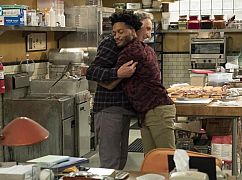 Superior Donuts: 2x01 „What the Truck?” - zdjęcia promocyjne