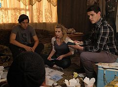 Riverdale: 2x04 „The Town That Dreaded Sundown” - zdjęcia promocyjne