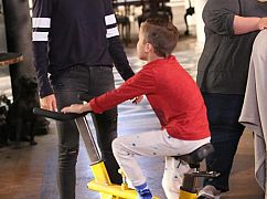 Cioteczka Mick: 2x05 „The Invention” - zdjęcia promocyjne