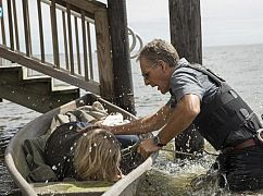 Agenci NCIS: Nowy Orlean: 4x08 „Sins of the Father” - zdjęcia promocyjne