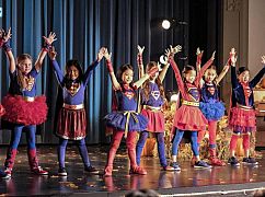 Supergirl: 3x04 „The Faithful” - zdjęcia promocyjne