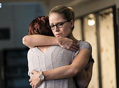 Supergirl: 3x04 „The Faithful” - zdjęcia promocyjne