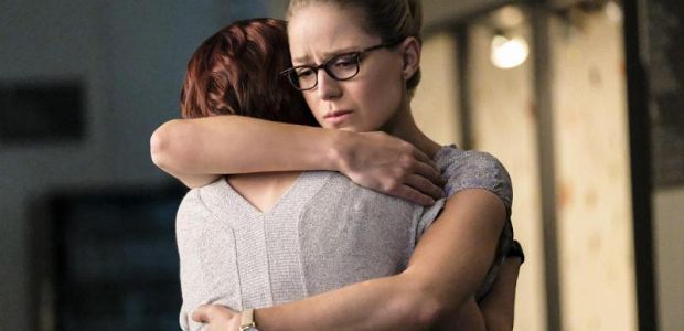 Klip z 3 sezonu „Supergirl”: Relaksujący wieczór Kary z winem staje się osobisty