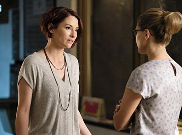 Pierwsze spojrzenie na Reign w 3 sezonie „Supergirl”
