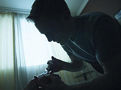 Absentia: 1x07 „A & B” - zdjęcia promocyjne