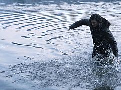 Absentia: 1x05 „Dig” - zdjęcia promocyjne