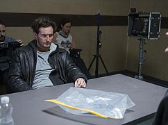 Absentia: 1x03 „The Emily Show” - zdjęcia promocyjne