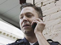 Hawaii 5.0: 8x06 „Mōhala i ka wai ka maka o ka pua” - zdjęcia promocyjne