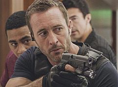 Hawaii 5.0: 8x07 „Kau ka 'ōnohi ali'i i luna” - zdjęcia promocyjne