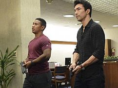 Hawaii 5.0: 8x07 „Kau ka 'ōnohi ali'i i luna” - zdjęcia promocyjne
