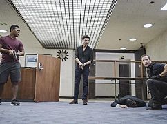 Hawaii 5.0: 8x07 „Kau ka 'ōnohi ali'i i luna” - zdjęcia promocyjne