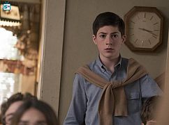 Speechless: 2x07 „B-R-I– BRITISH I-N-V– INVASION” - zdjęcia promocyjne