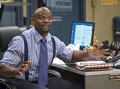 Brooklyn Nine-Nine: 5x08 „Return to Skyfire” - zdjęcia promocyjne