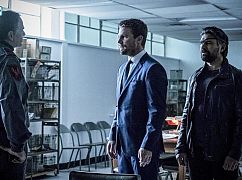 Arrow: 6x05 „Deathstroke Returns” - zdjęcia promocyjne