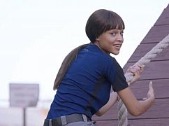 MacGyver: 2x08 „Packing Peanuts + Fire” - zdjęcia promocyjne