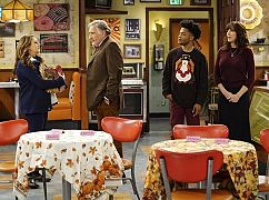 Superior Donuts: 2x04 „Thanks for Nothing” - zdjęcia promocyjne