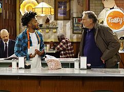 Superior Donuts: 2x05 „Flour Power” - zdjęcia promocyjne