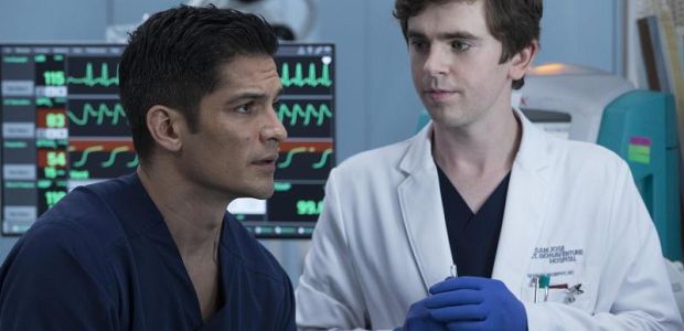 Spoiler Dnia: Dr Shaun Murphy dostaje niechcianą pomoc w „The Good Doctor”