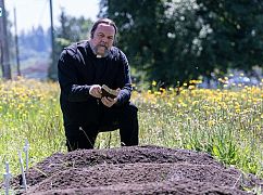 Ghost Wars: 1x08 „Two Graves” - zdjęcia promocyjne