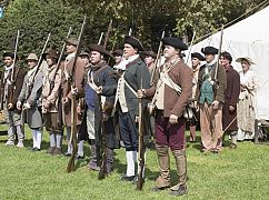 Nie ma lekko: 2x08 „Gala Auction” - zdjęcia promocyjne