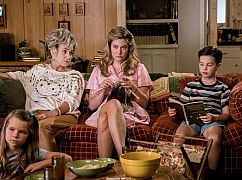 Young Sheldon: 1x05 „A Solar Calculator, a Game Ball, and a Cheerleader’s Bosom” - zdjęcia promocyjne