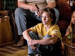 Young Sheldon: 1x05 „A Solar Calculator, a Game Ball, and a Cheerleader’s Bosom” - zdjęcia promocyjne