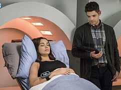 Supergirl: 3x07 „Wake Up” - zdjęcia promocyjne
