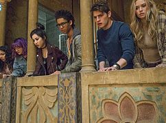 Runaways: 1x01 „Reunion” - zdjęcia promocyjne