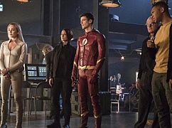 The Flash: 4x08 „Crisis on Earth X, Part 3” - zdjęcia promocyjne