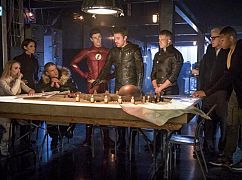 The Flash: 4x08 „Crisis on Earth X, Part 3” - zdjęcia promocyjne