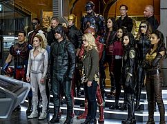 DC’s Legends of Tomorrow: 3x08 „Crisis on Earth X, Part 4” - zdjęcia promocyjne