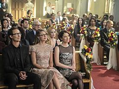 Supergirl: 3x08 „Crisis on Earth X, Part 1” - zdjęcia promocyjne