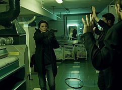 Absentia: 1x09 „Child's Play” - zdjęcia promocyjne