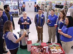 Superstore: 3x07 „Christmas Eve” - zdjęcia promocyjne