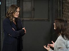 Prawo i bezprawie: 19x07 „Something Happened'” - zdjęcia promocyjne