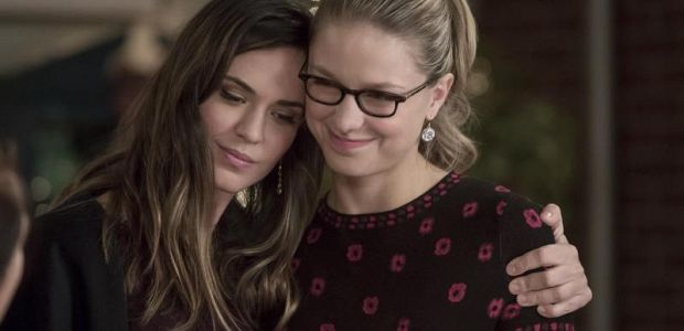 Legion Superbohaterów wyłania się w zapowiedzi powrotu 3 sezonu „Supergirl”