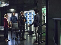 Arrow: 6x09 „Irreconcilable Differences” - zdjęcia promocyjne
