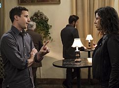 Brooklyn Nine-Nine: 5x10 „Game Night” - zdjęcia promocyjne