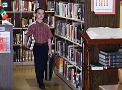 Young Sheldon: 1x09 „Spock, Kirk, and Testicular Hernia” - zdjęcia promocyjne