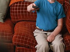 Young Sheldon: 1x09 „Spock, Kirk, and Testicular Hernia” - zdjęcia promocyjne