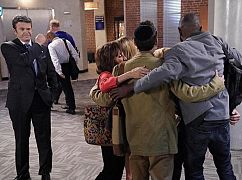 Great News: 2x08 „Sensitivity Training” - zdjęcia promocyjne