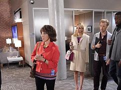 Great News: 2x08 „Sensitivity Training” - zdjęcia promocyjne