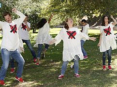 Crazy Ex-Girlfriend: 3x09 „Nathaniel Gets the Message” - zdjęcia promocyjne
