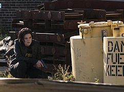 Blindspot: 3x08 „City Folk Under Wraps” - zdjęcia promocyjne
