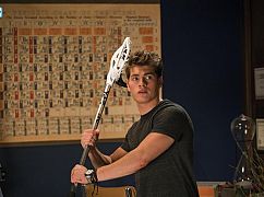 Runaways: 1x08 „Tsunami” - zdjęcia promocyjne